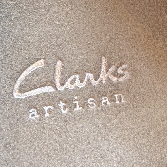 Clarks Women's Brown Leather Clogs - Picture 4 of 12